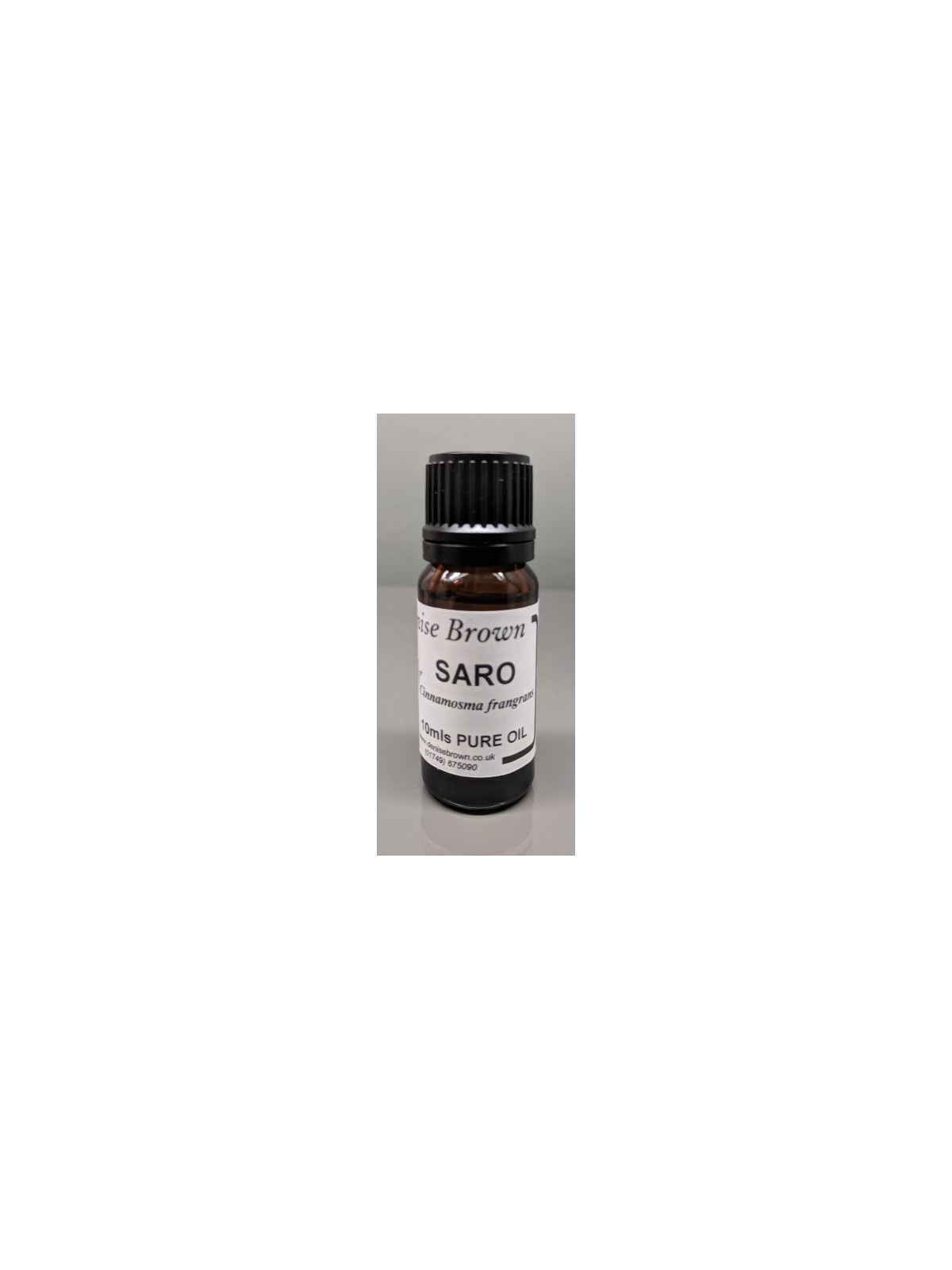 Saro  Essential Oil